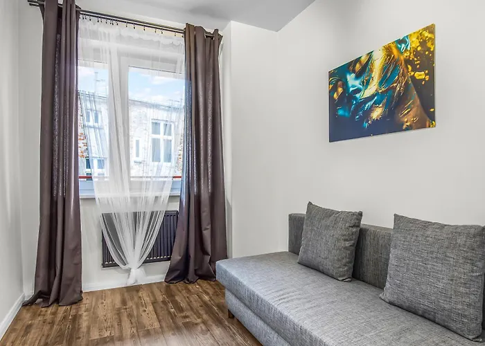 公寓 Rozbrat Olbin, Sun & Snow